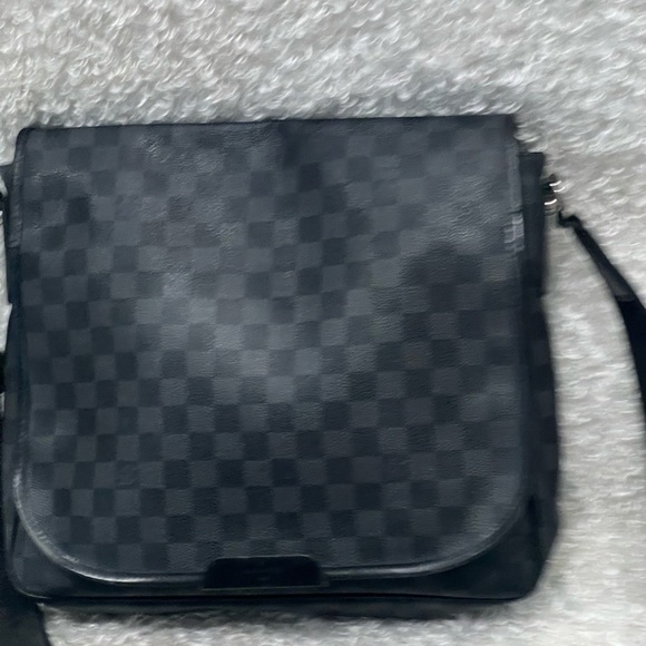 LOUIS VUITTON DAMIER GRAPHITE RENZO - Picture 1 of 16